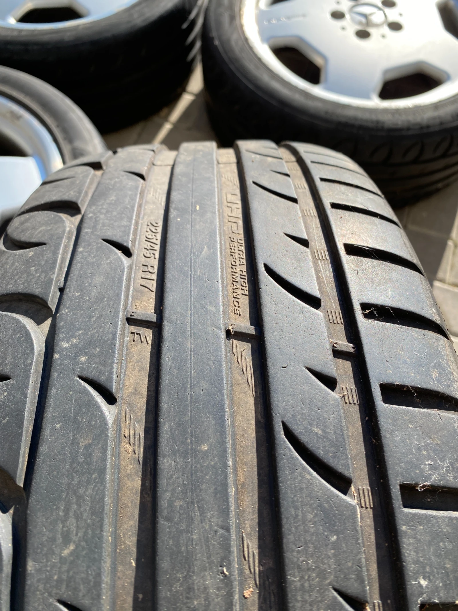    225/45R17  Mercedes-Benz | Mobile.bg   9