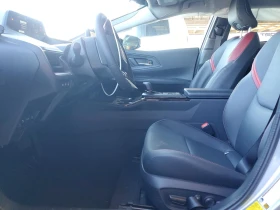 Toyota Prius 2.0l Plug-In Hybrid Xse Premium, снимка 7