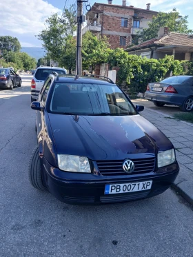 Обява за продажба на VW Bora 1.6 sr ~3 500 лв. - изображение 1