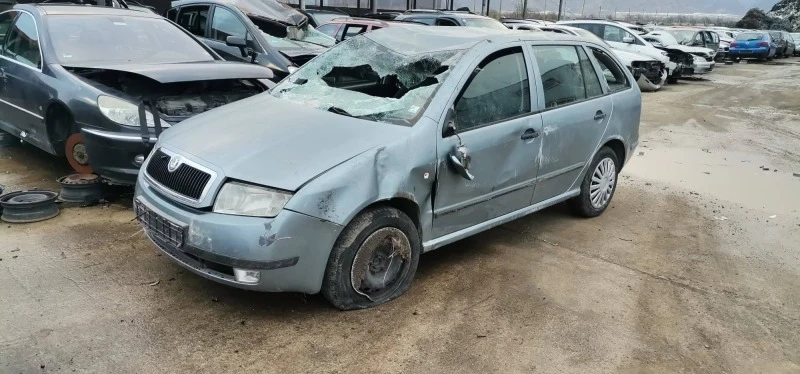 Skoda Fabia 1.9, снимка 4 - Автомобили и джипове - 43208522