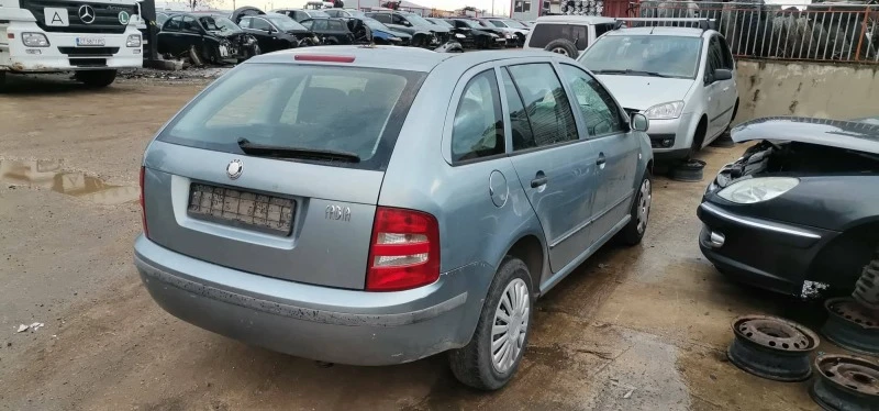 Skoda Fabia 1.9, снимка 3 - Автомобили и джипове - 43208522