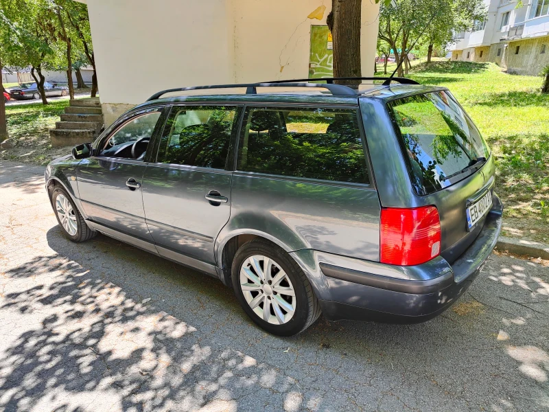 VW Passat 1.8t, снимка 3 - Автомобили и джипове - 47033816