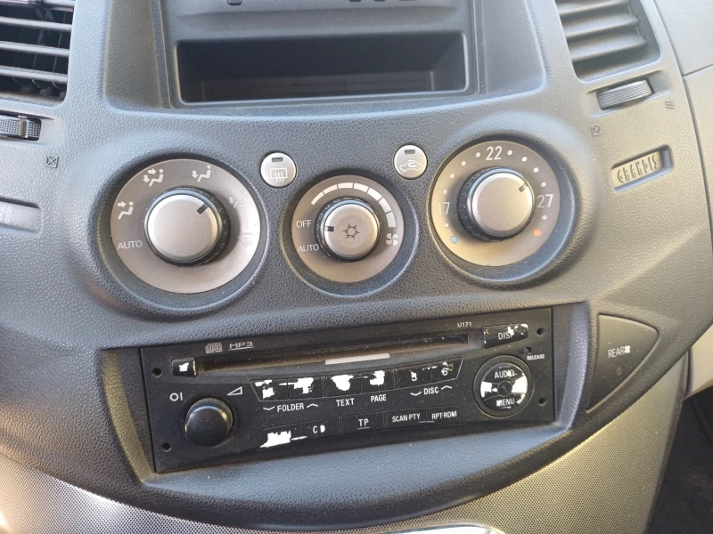 Mitsubishi Grandis, снимка 8 - Автомобили и джипове - 52428739