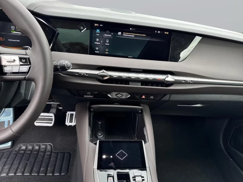 DS DS 4 НОВ!/ETOILE/224HP/PHEV/HUD/DIGI/LED/KLESS/500g, снимка 7 - Автомобили и джипове - 52170583