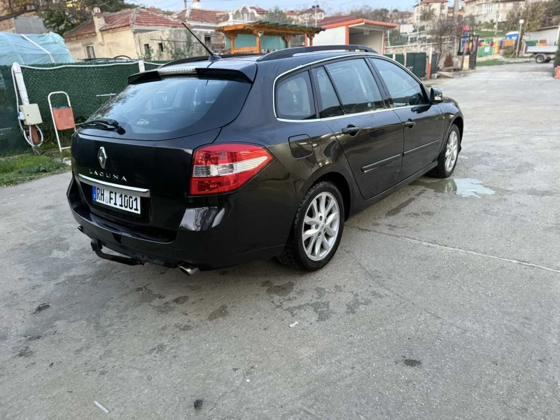 Renault Laguna 2.0 dCi, снимка 6 - Автомобили и джипове - 52496631
