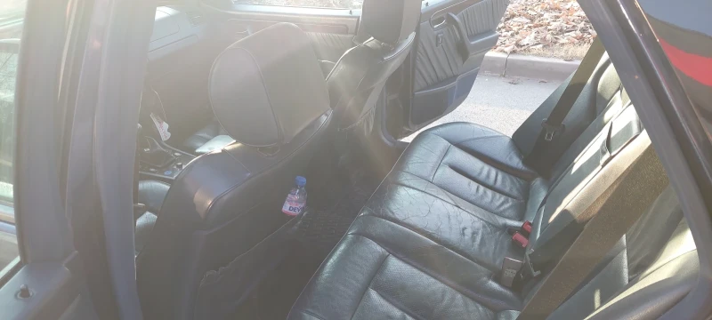 Mercedes-Benz C 220, снимка 12 - Автомобили и джипове - 52866990