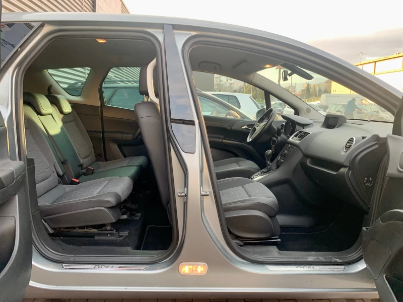 Opel Meriva Automatic , снимка 5 - Автомобили и джипове - 52938234