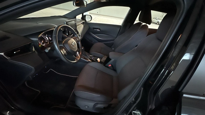 Toyota Corolla, снимка 7 - Автомобили и джипове - 53089428