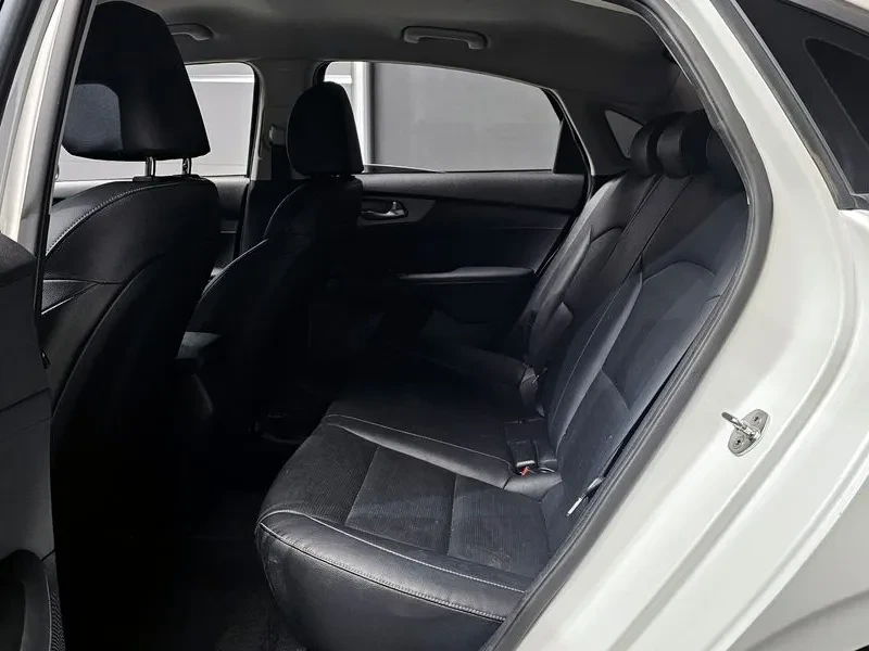 Kia K3 LUXURY | Mobile.bg � ����������� 13
