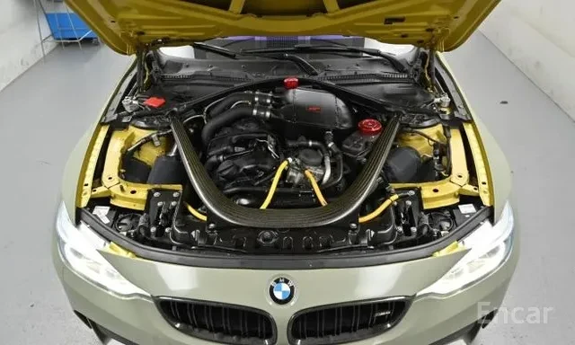 BMW M4 DCT* 360* КАМЕРА* HARMAN* KARDON* HUD* ПОДГРЕВ* , снимка 16 - Автомобили и джипове - 55395998
