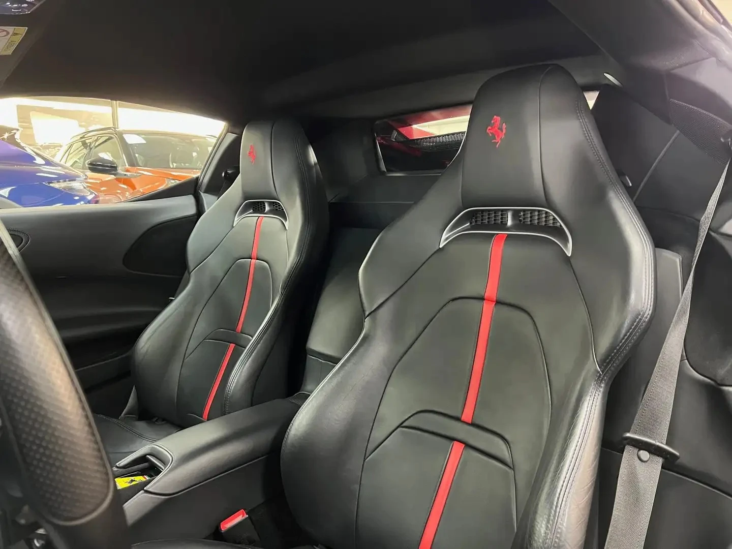 Ferrari SF 90 Stradale 4.0 V8 Plug-in Hybrid - изображение 8