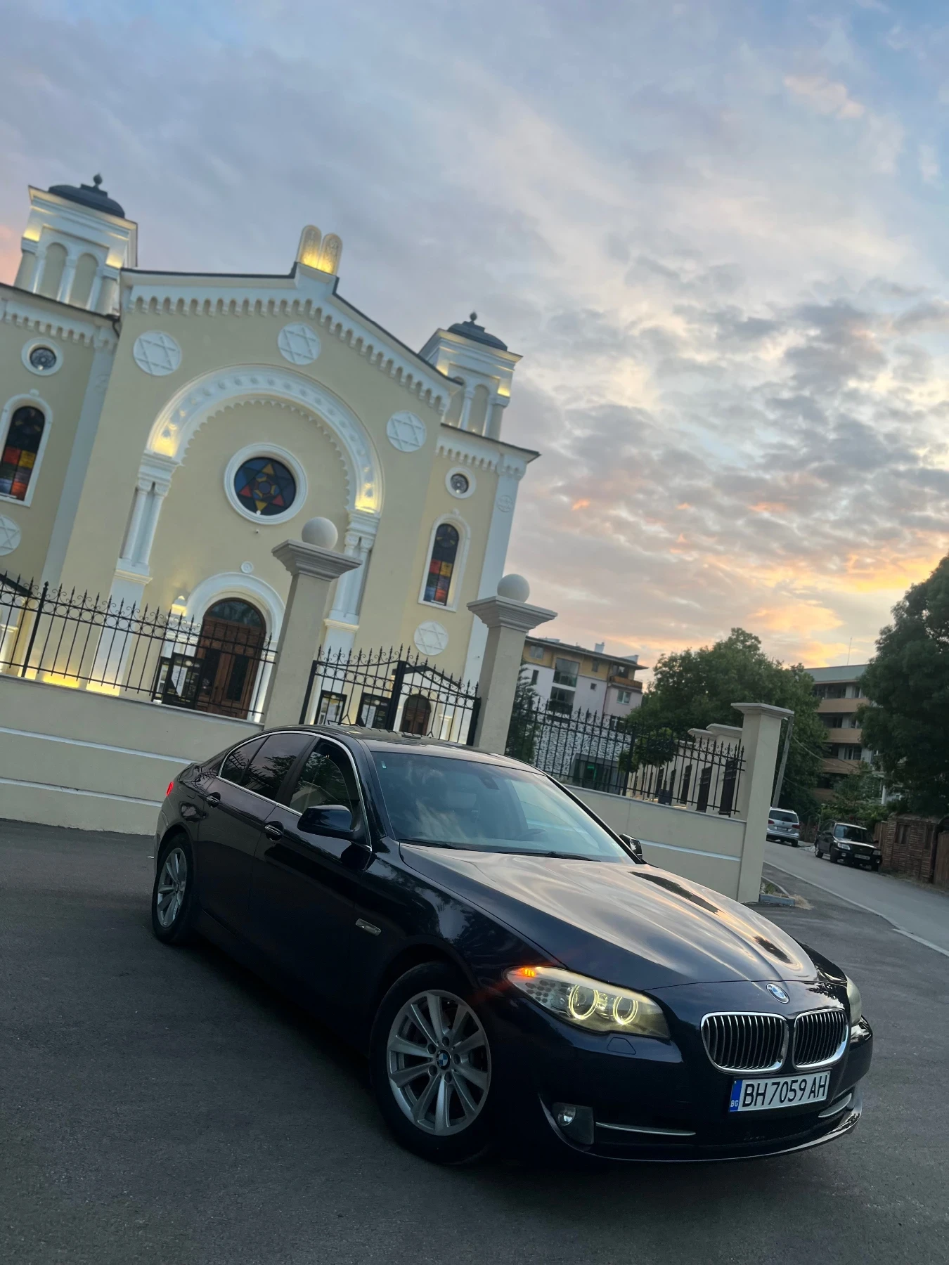 BMW 520 520d 184кс EcoPro  - изображение 2