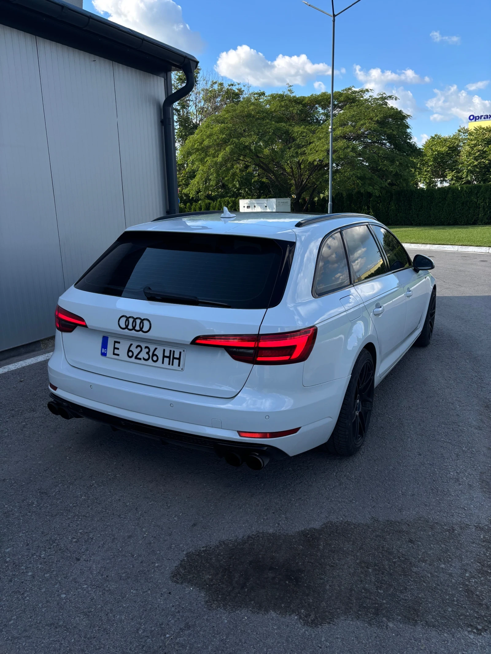 Audi A4 2xSline, Digital, Pano, Matrix - изображение 4
