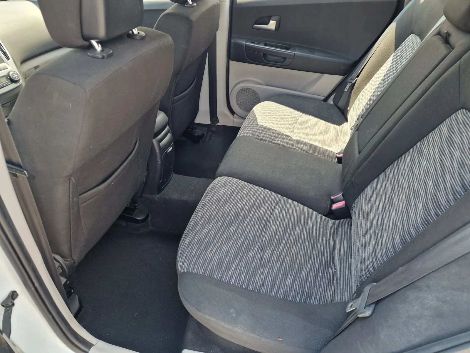 Kia Ceed 1.7CRDI - изображение 8