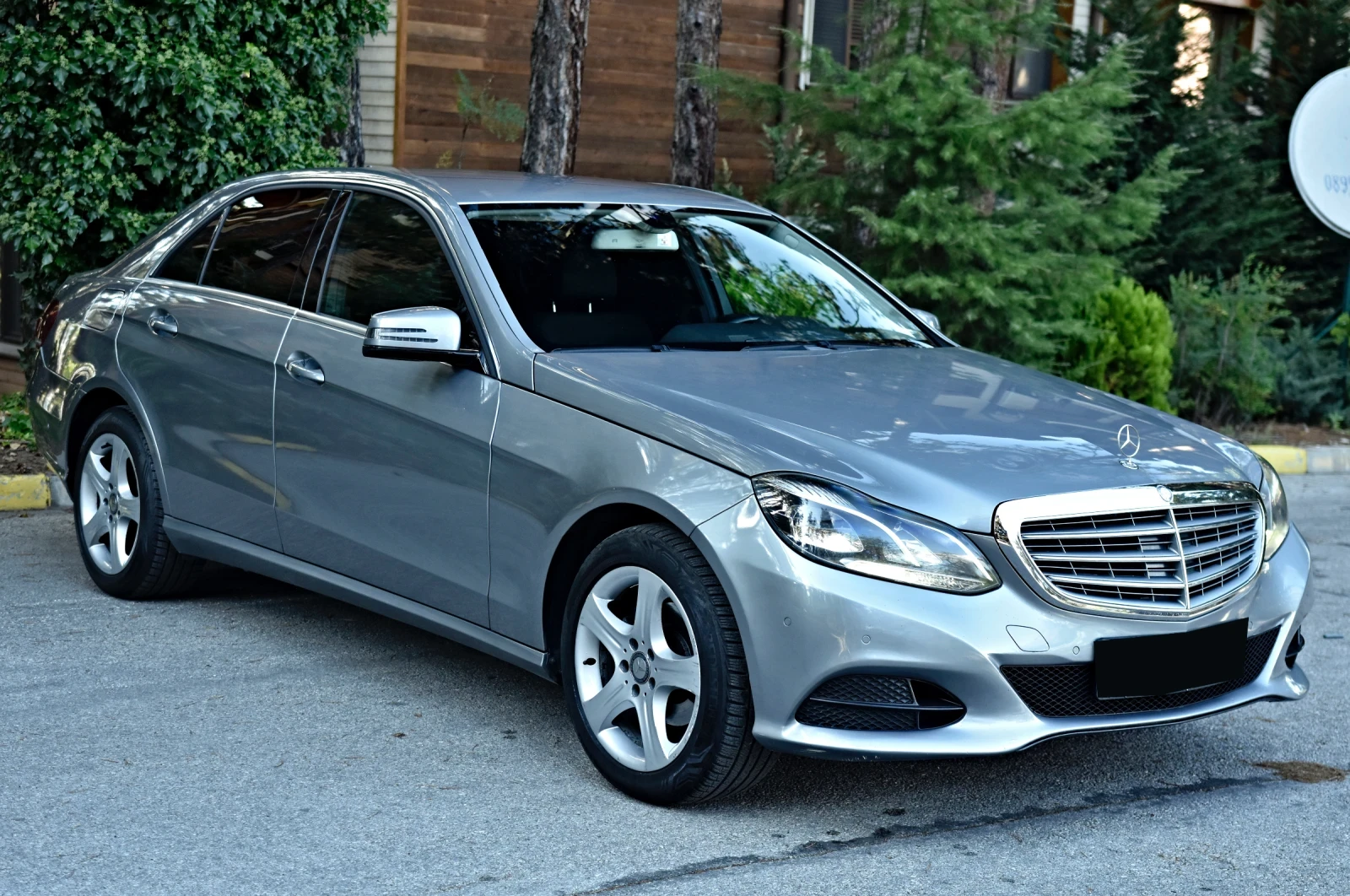 Mercedes-Benz E 220 220CDI TOP - изображение 3
