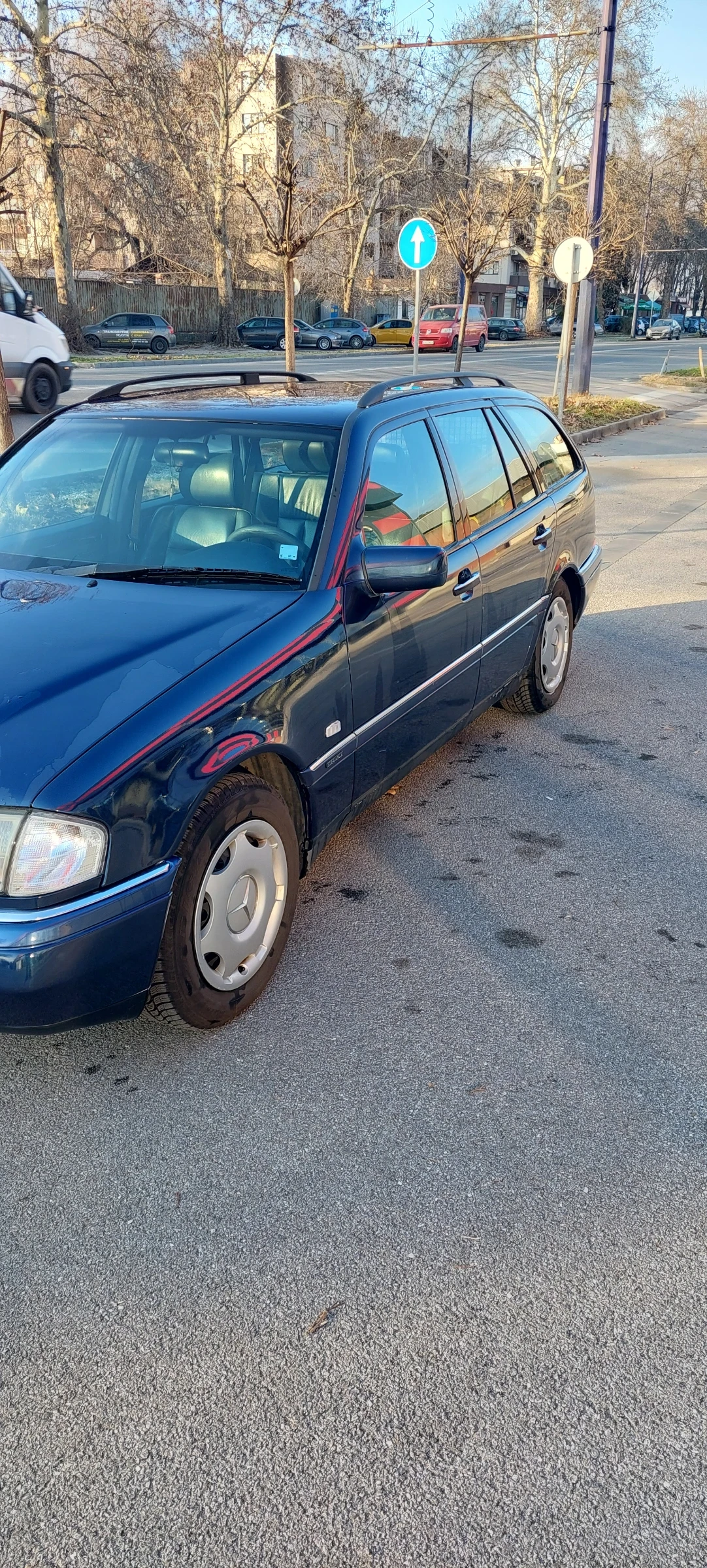 Mercedes-Benz C 220  - изображение 2