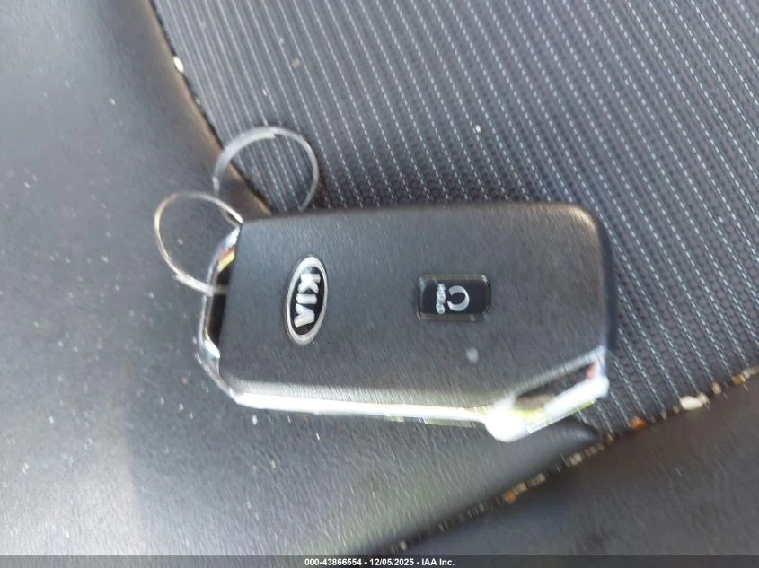 Kia K5 1.6L I-4 DI, DOHC, VVT, TURBO, 180HP Front Wheel | Mobile.bg � ����������� 3