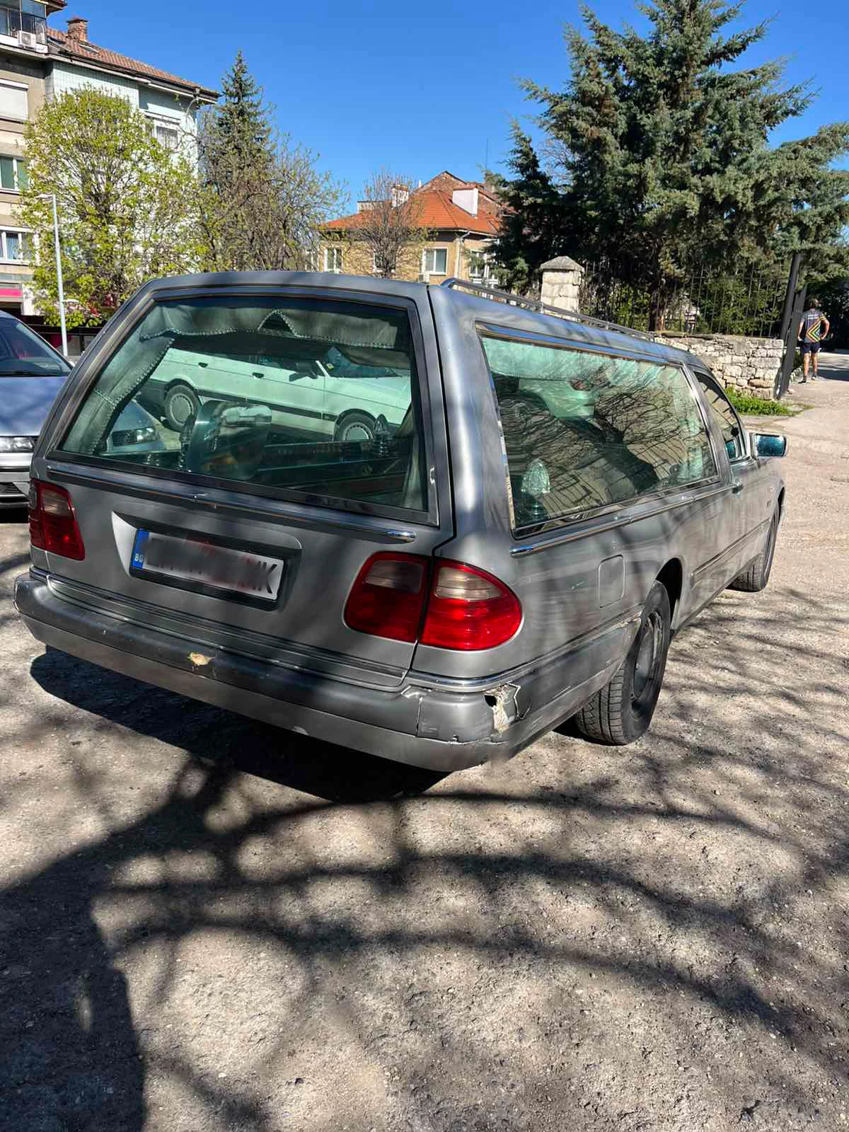 Mercedes-Benz E 250 катафалка, снимка 6 - Автомобили и джипове - 54134992