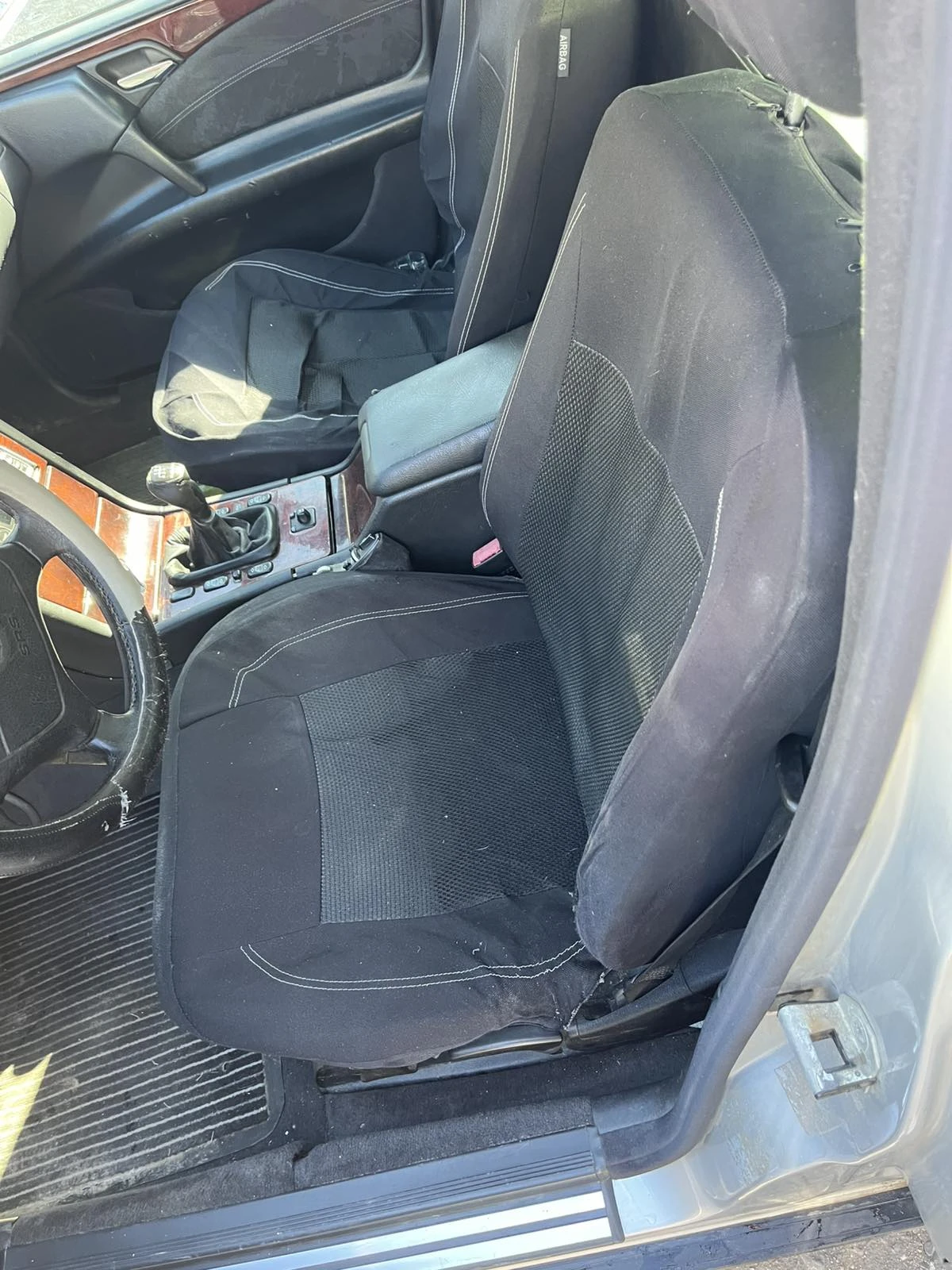 Mercedes-Benz E 250 катафалка, снимка 7 - Автомобили и джипове - 54134992