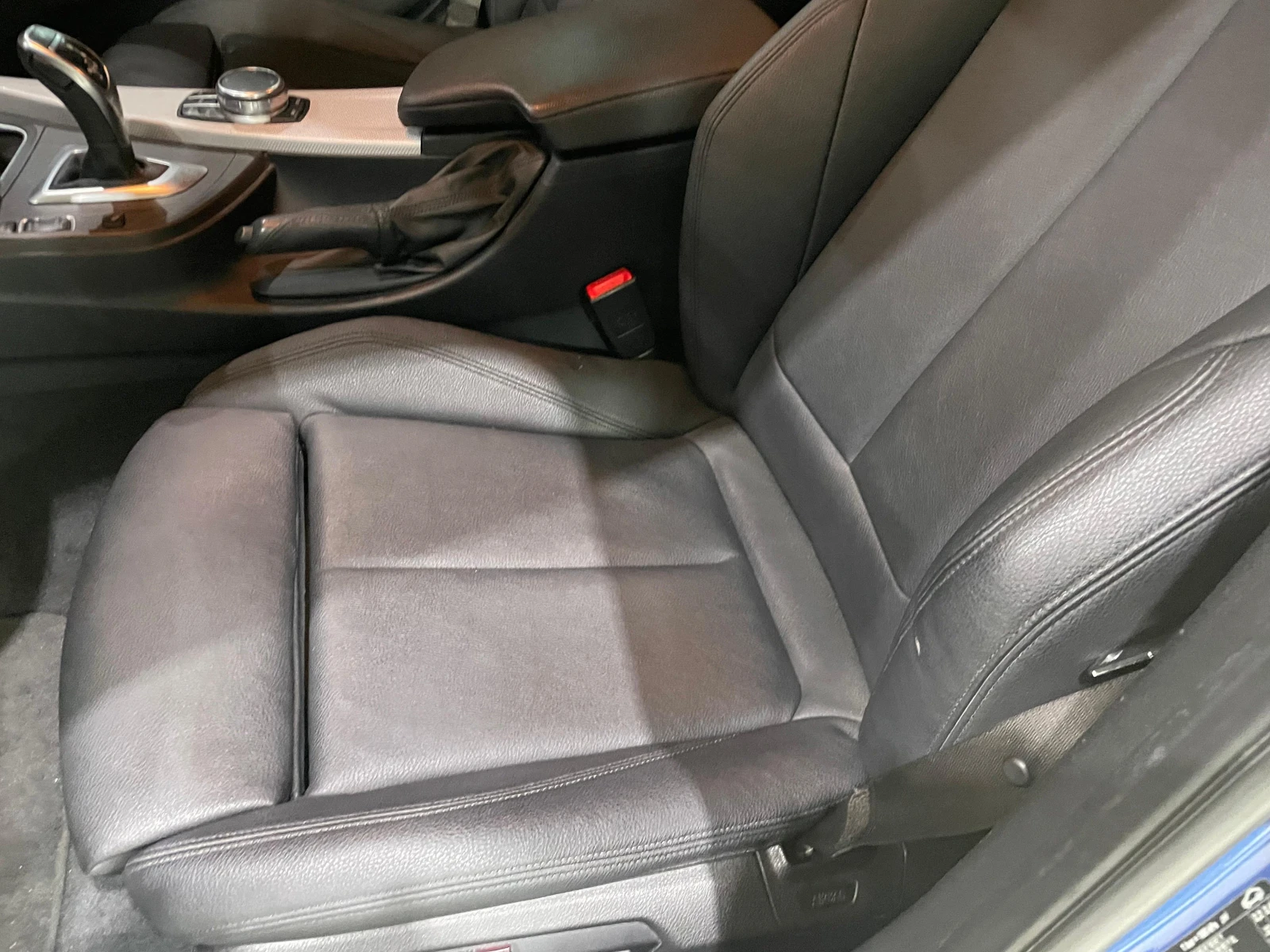 BMW 320 d RWD B47 LCI (FaceLift) ! M Pack !, снимка 9 - Автомобили и джипове - 54148884