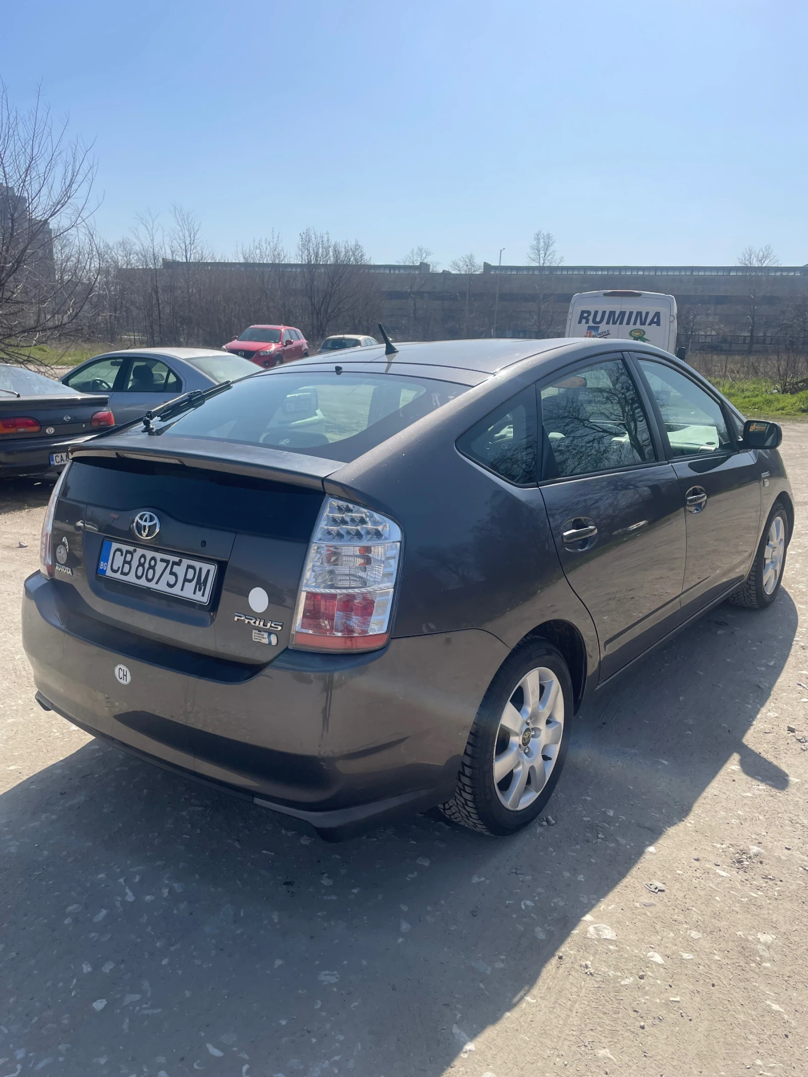 Toyota Prius, снимка 10 - Автомобили и джипове - 54542733