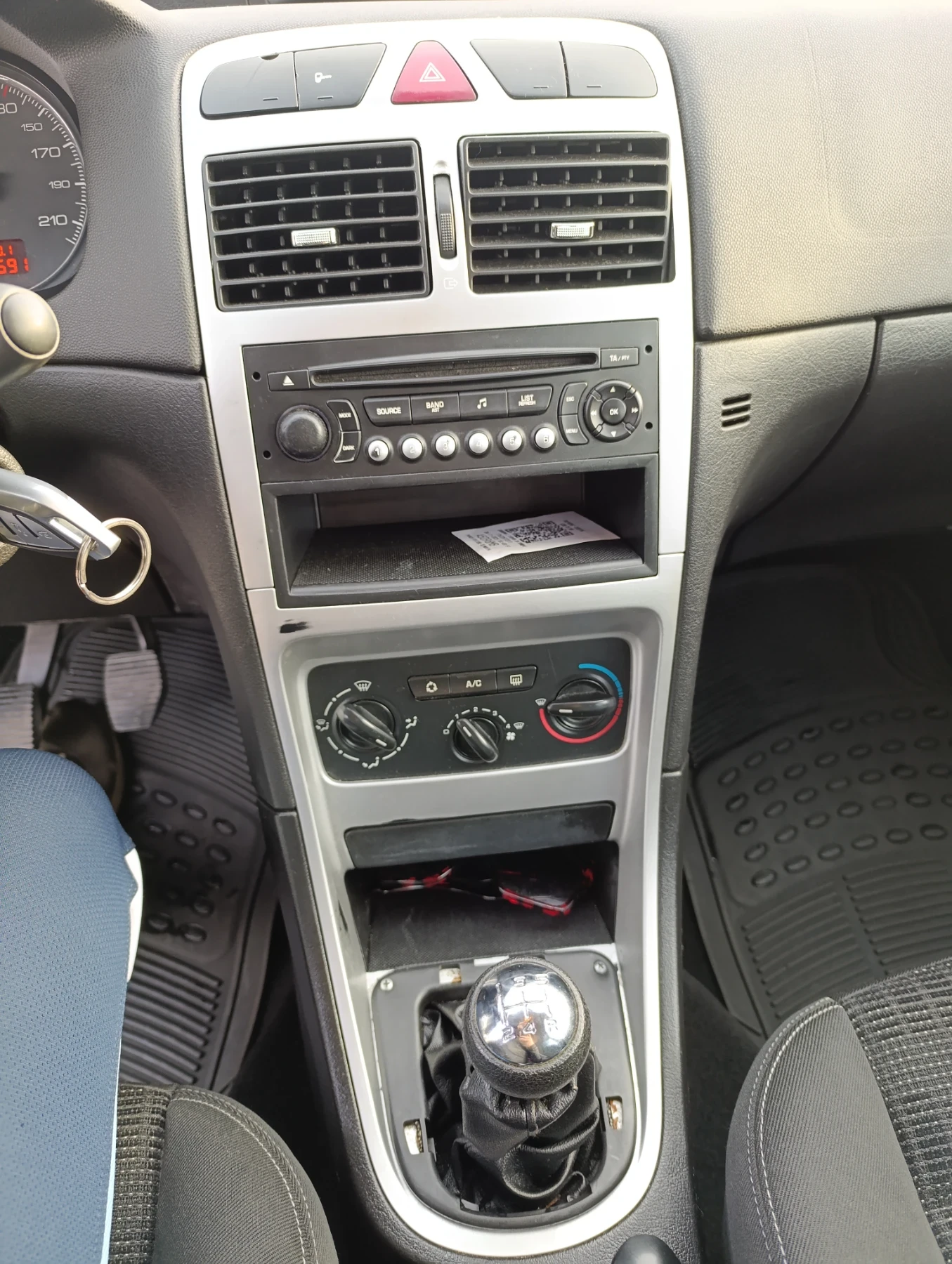 Peugeot 307 SW, снимка 10 - Автомобили и джипове - 54692668