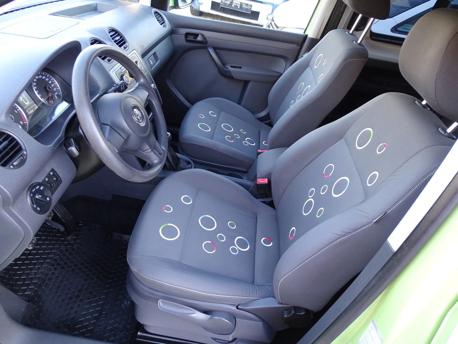 VW Caddy RONCALLY_LIFE_1.6TDI_��������_*  | Mobile.bg � ����������� 9