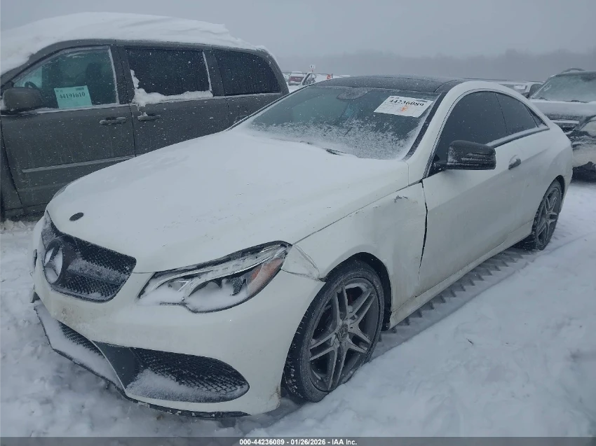 Mercedes-Benz E 400 4MATIC / AMG PKG / ПОДГРЕВИ, снимка 3 - Автомобили и джипове - 54778584