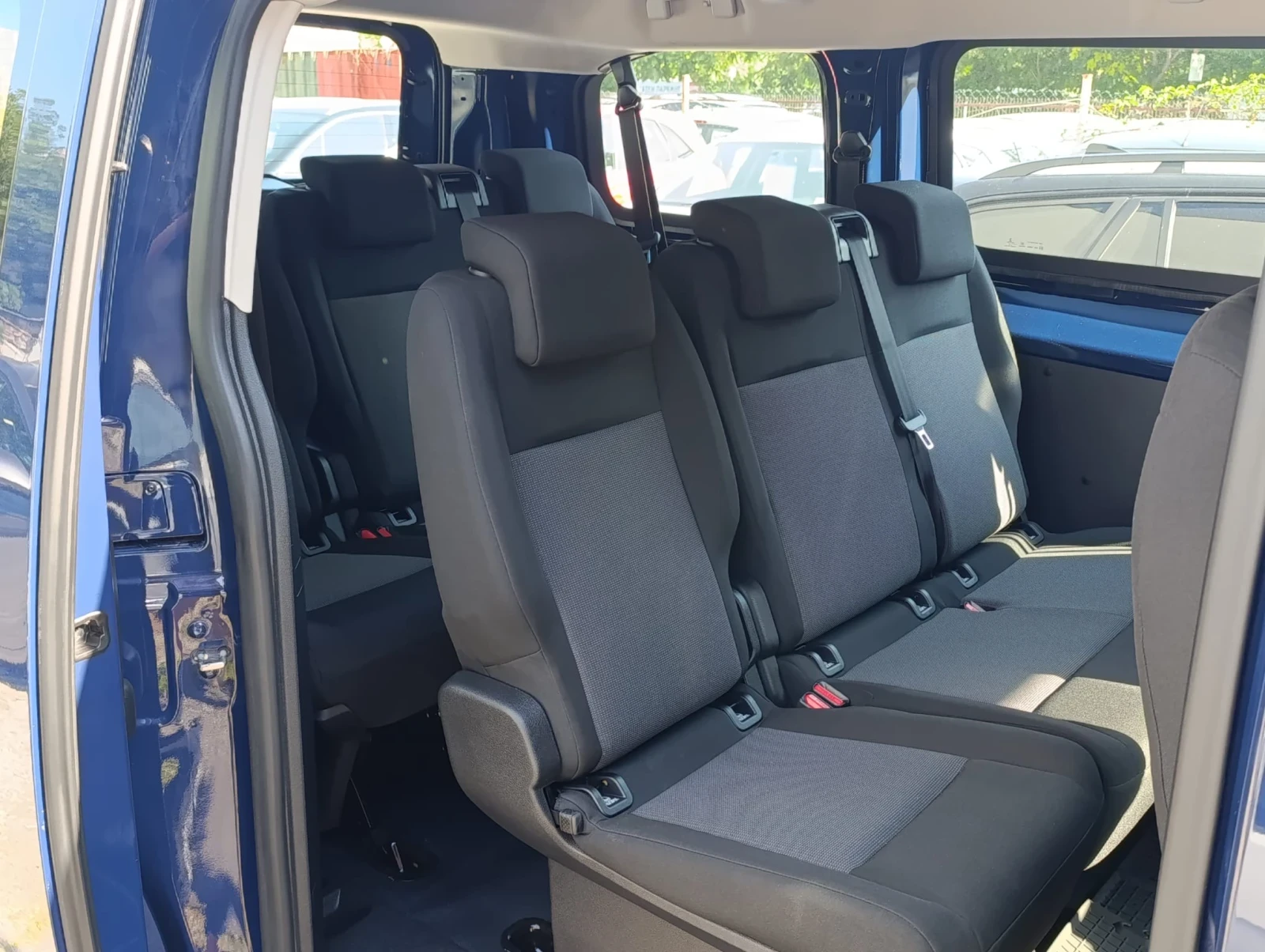 Peugeot Traveler 2.0HDI 8 Места, снимка 12 - Автомобили и джипове - 54907698