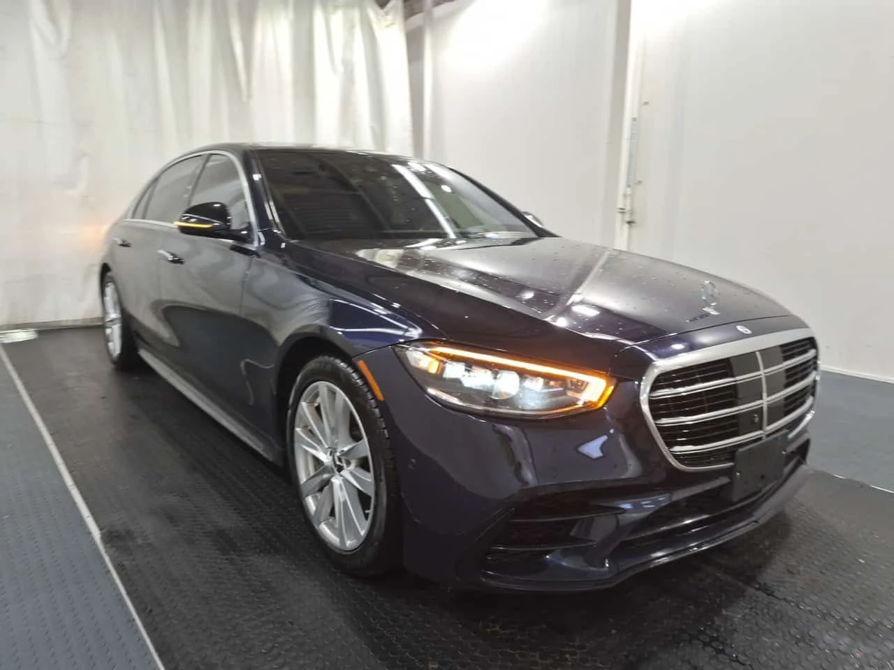 Mercedes-Benz S 580 * CARFAX * ЦЕНА ДО БГ, снимка 2 - Автомобили и джипове - 55081283