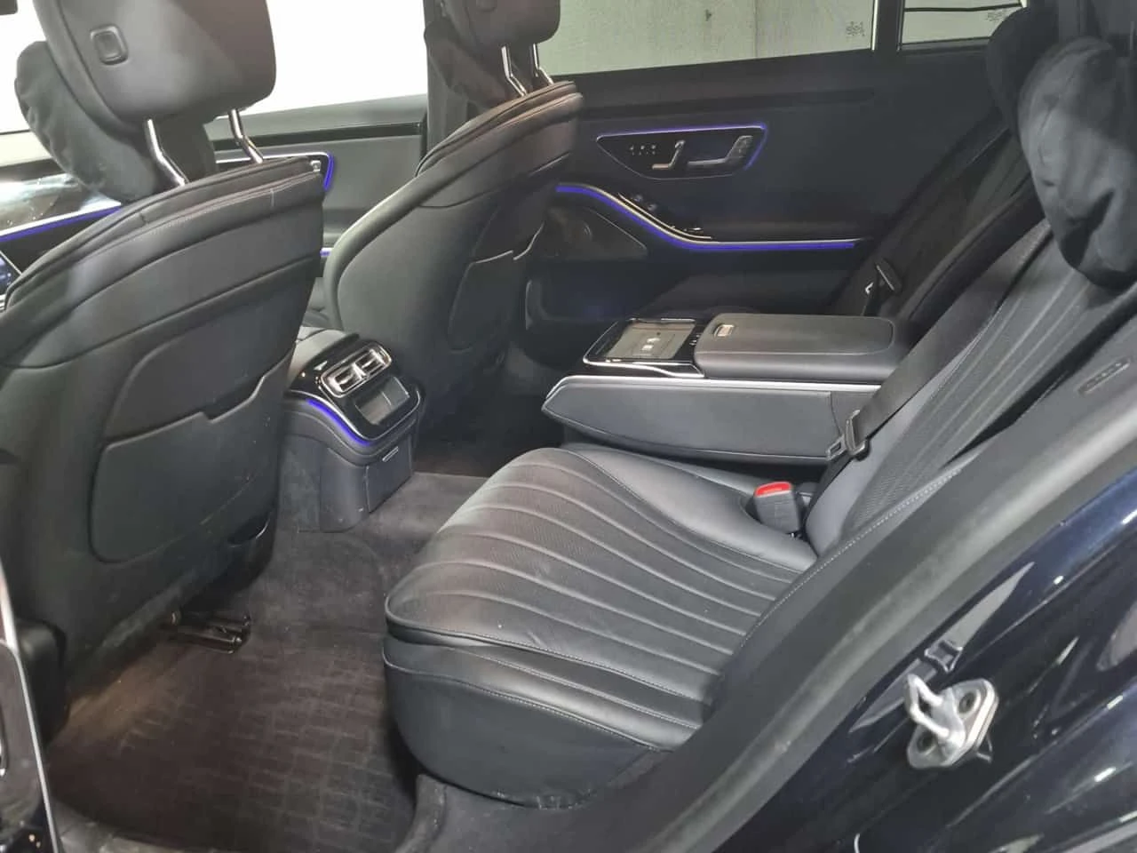Mercedes-Benz S 580 * CARFAX * ЦЕНА ДО БГ, снимка 11 - Автомобили и джипове - 55081283