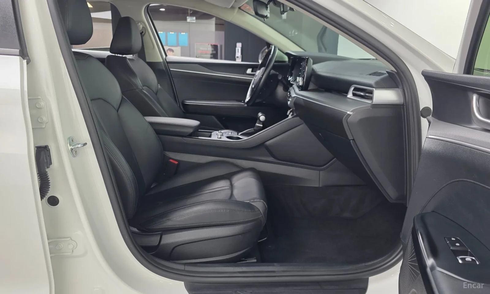 Kia K5, снимка 12 - Автомобили и джипове - 55217158