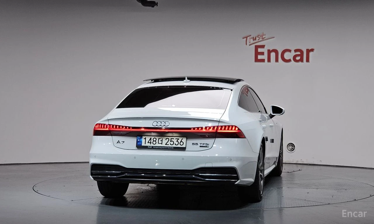 Audi A7 55TFSI* MATRIX* S* LINE* ОБДУХВАНЕ* ДИСТРОНИК* , снимка 4 - Автомобили и джипове - 55570510