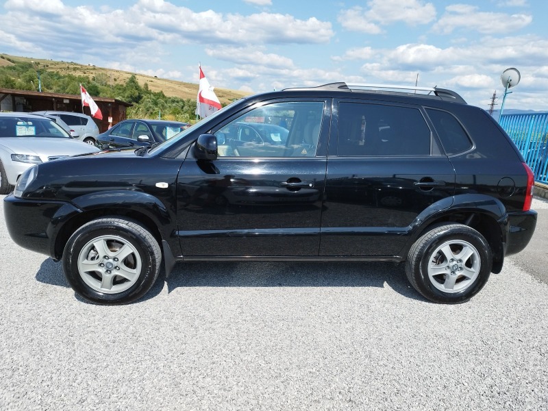 Hyundai Tucson 2.0I ГАЗ 141кс, снимка 2 - Автомобили и джипове - 46641024