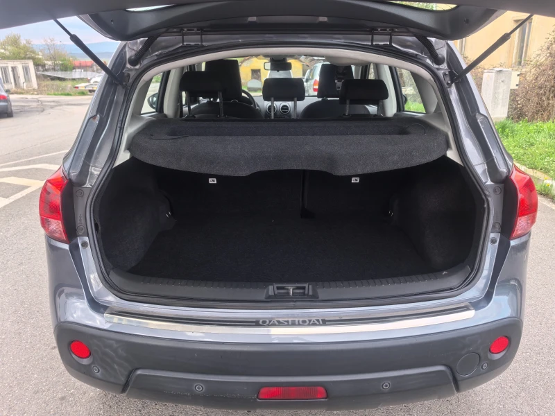 Nissan Qashqai, снимка 16 - Автомобили и джипове - 49755687