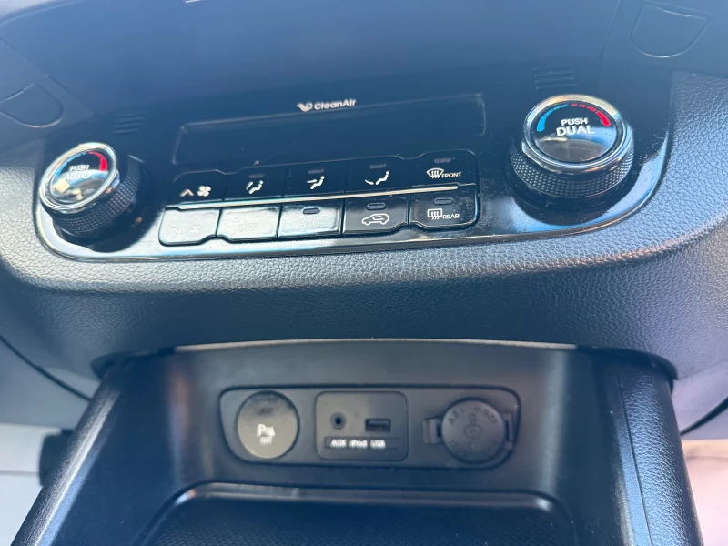 Kia Sportage 1.7 GRDI , снимка 16 - Автомобили и джипове - 52495873