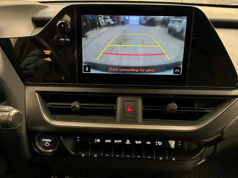 Lexus UX 250h 2023 * CARFAX * БЕЗ ПЪРВОНАЧАЛНА ВНОСКА, снимка 9 - Автомобили и джипове - 52969653