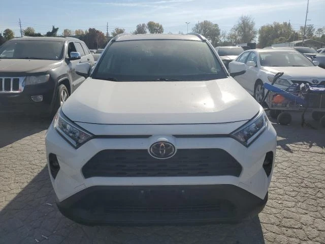 Toyota Rav4 2019 TOYOTA RAV4 XLE - изображение 2