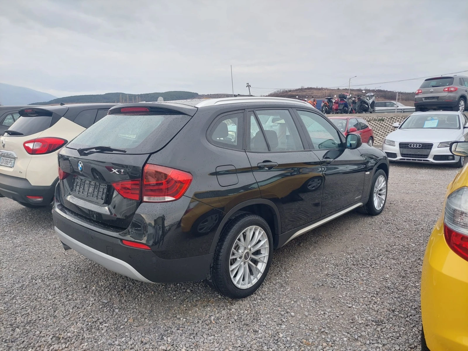 BMW X1 2.0i 184kc. Xdriv - изображение 2