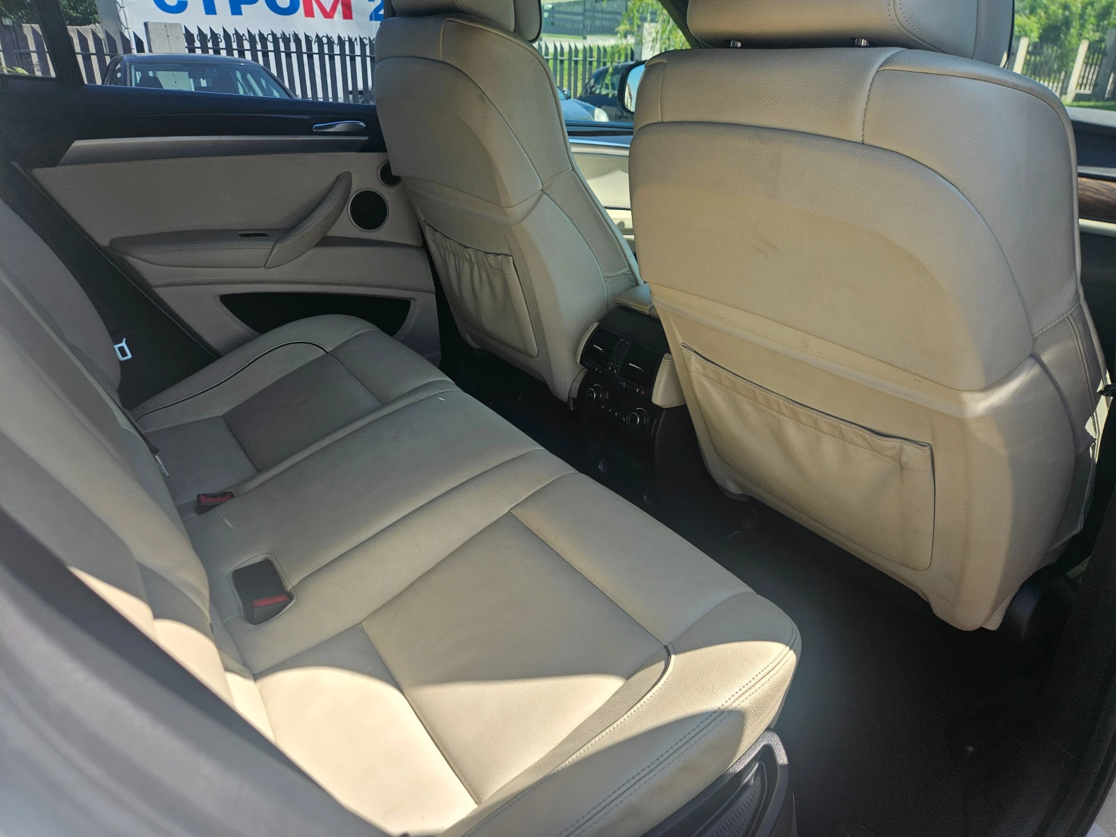 BMW X6  M50D  - изображение 8