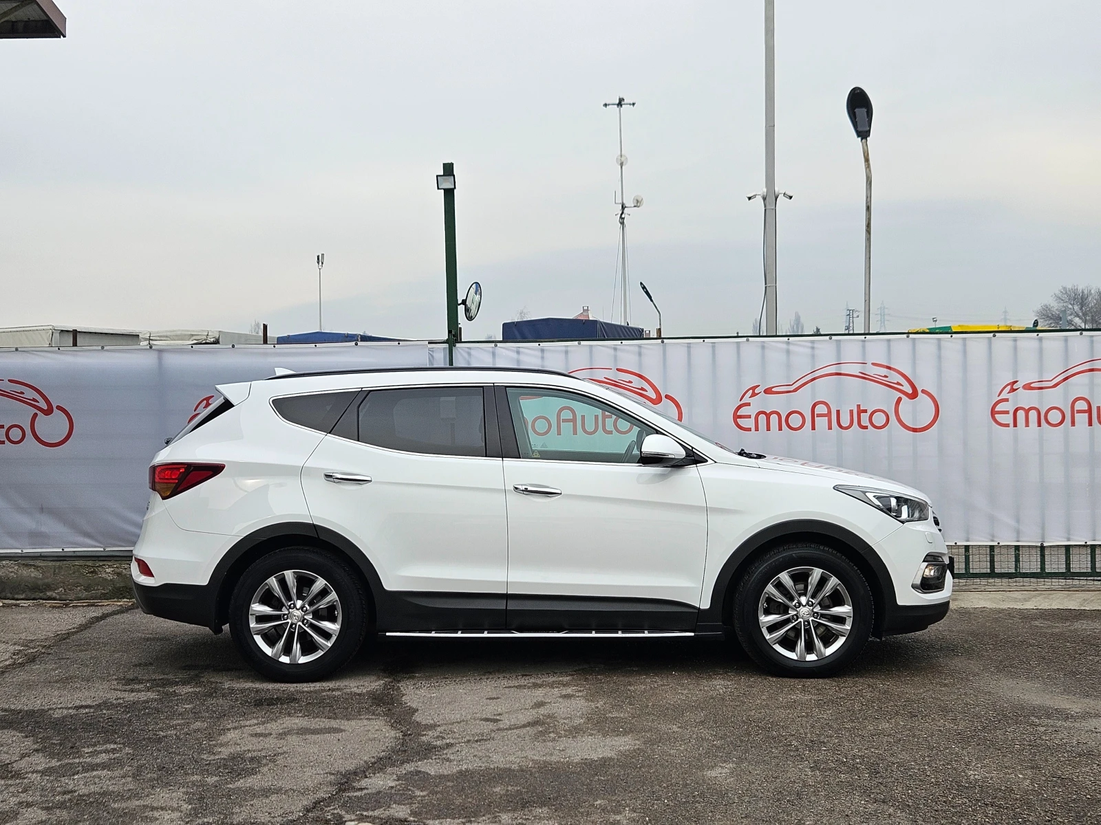 Hyundai Santa fe 2.2CRDI/4WD/EXCLUSIVE/200k/LED/NAVI/БЛУТУТ/EURO 6B - изображение 2