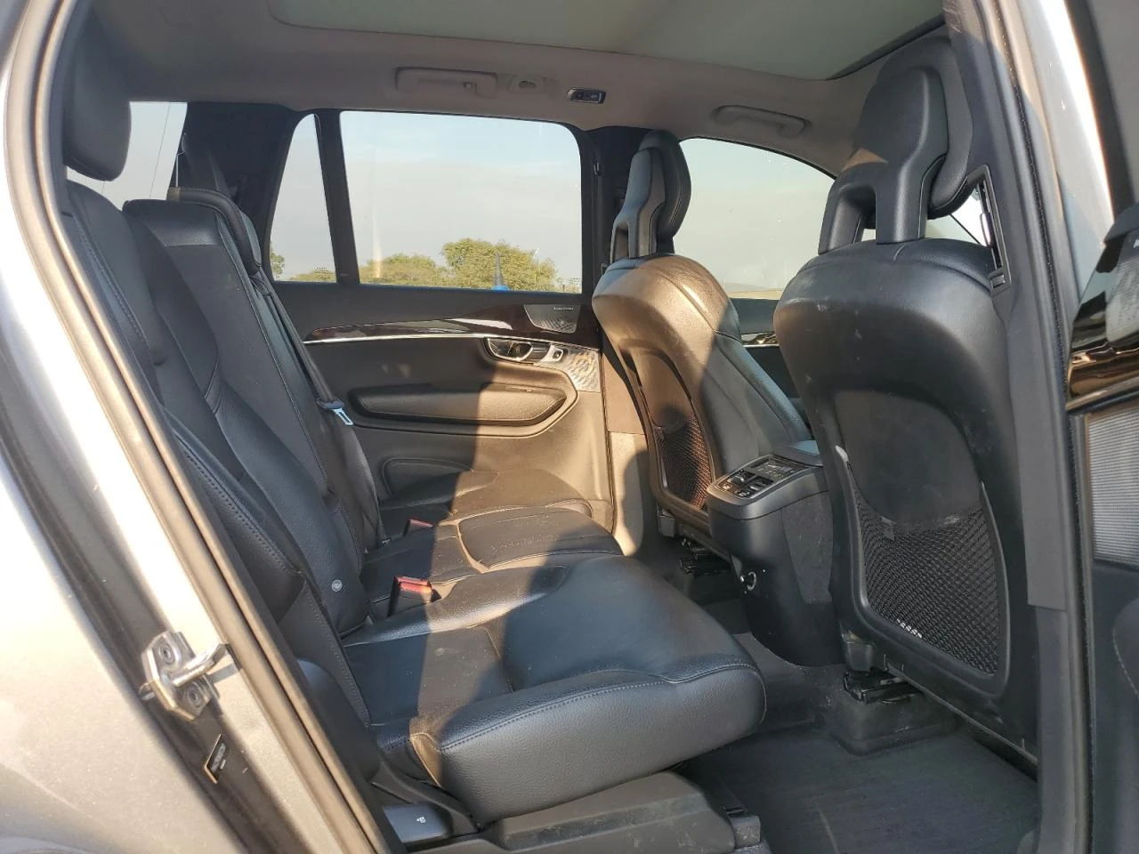 Volvo Xc90 T6 Momentum* Digital Dash* 360* Следене* Пано* Час - изображение 10