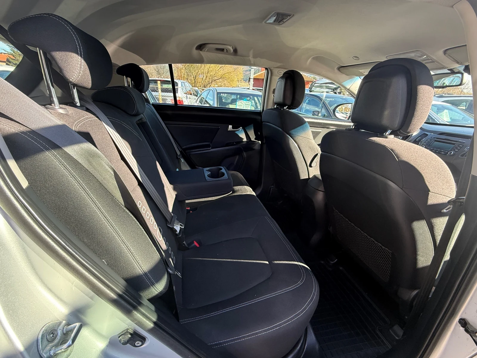 Kia Sportage 1.7 GRDI  | Mobile.bg   12