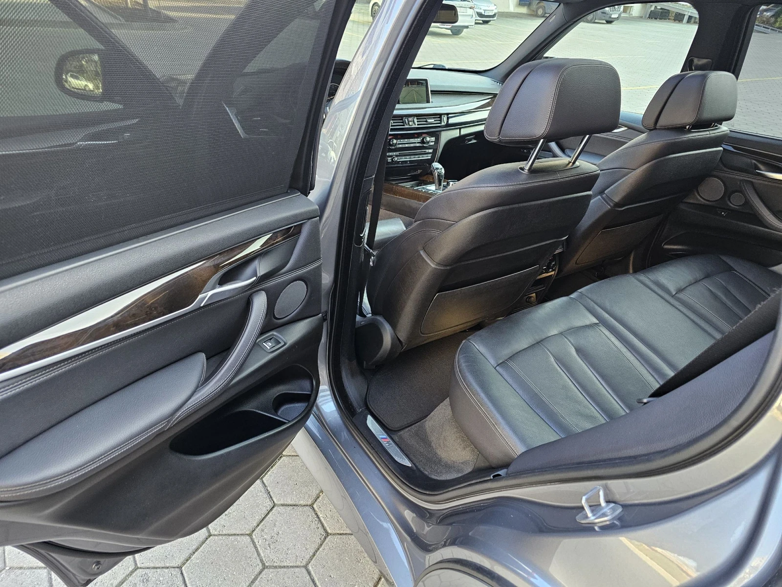 BMW X5 3.5i X-drive - изображение 9