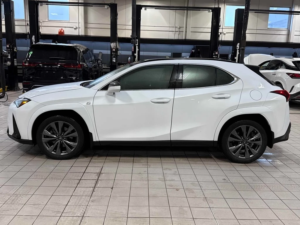 Lexus UX 250h 2023 * CARFAX * ��� ������������ ������ | Mobile.bg � ����������� 3