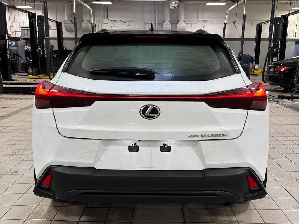 Lexus UX 250h 2023 * CARFAX * ��� ������������ ������ | Mobile.bg � ����������� 5
