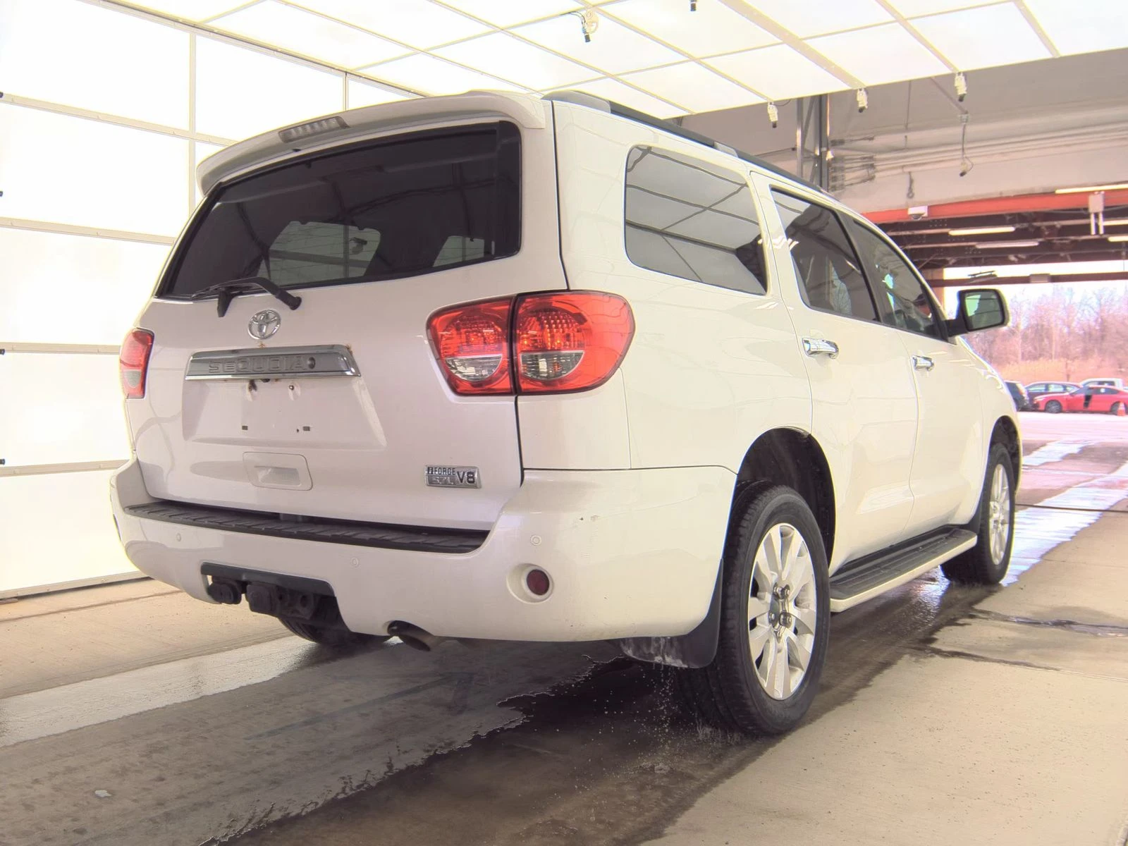 Toyota Sequoia PLATINUM* 5.7* V8* ПОДГРЕВ* КАМЕРА* КЕЙЛЕС - изображение 2