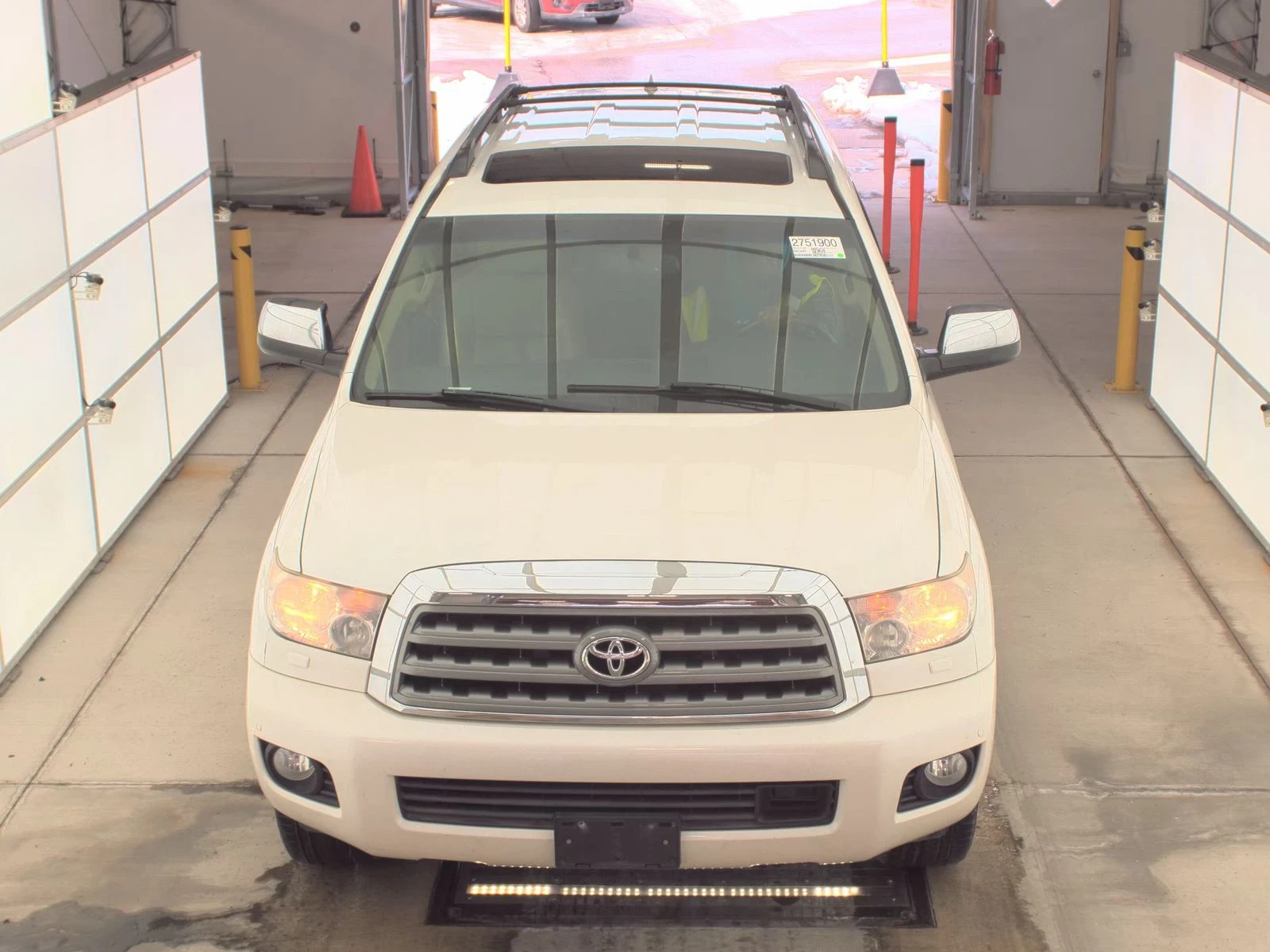 Toyota Sequoia PLATINUM* 5.7* V8* ПОДГРЕВ* КАМЕРА* КЕЙЛЕС - изображение 7