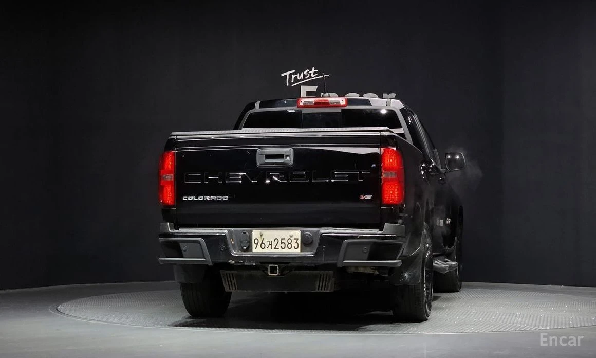 Chevrolet Colorado, снимка 4 - Автомобили и джипове - 53910548