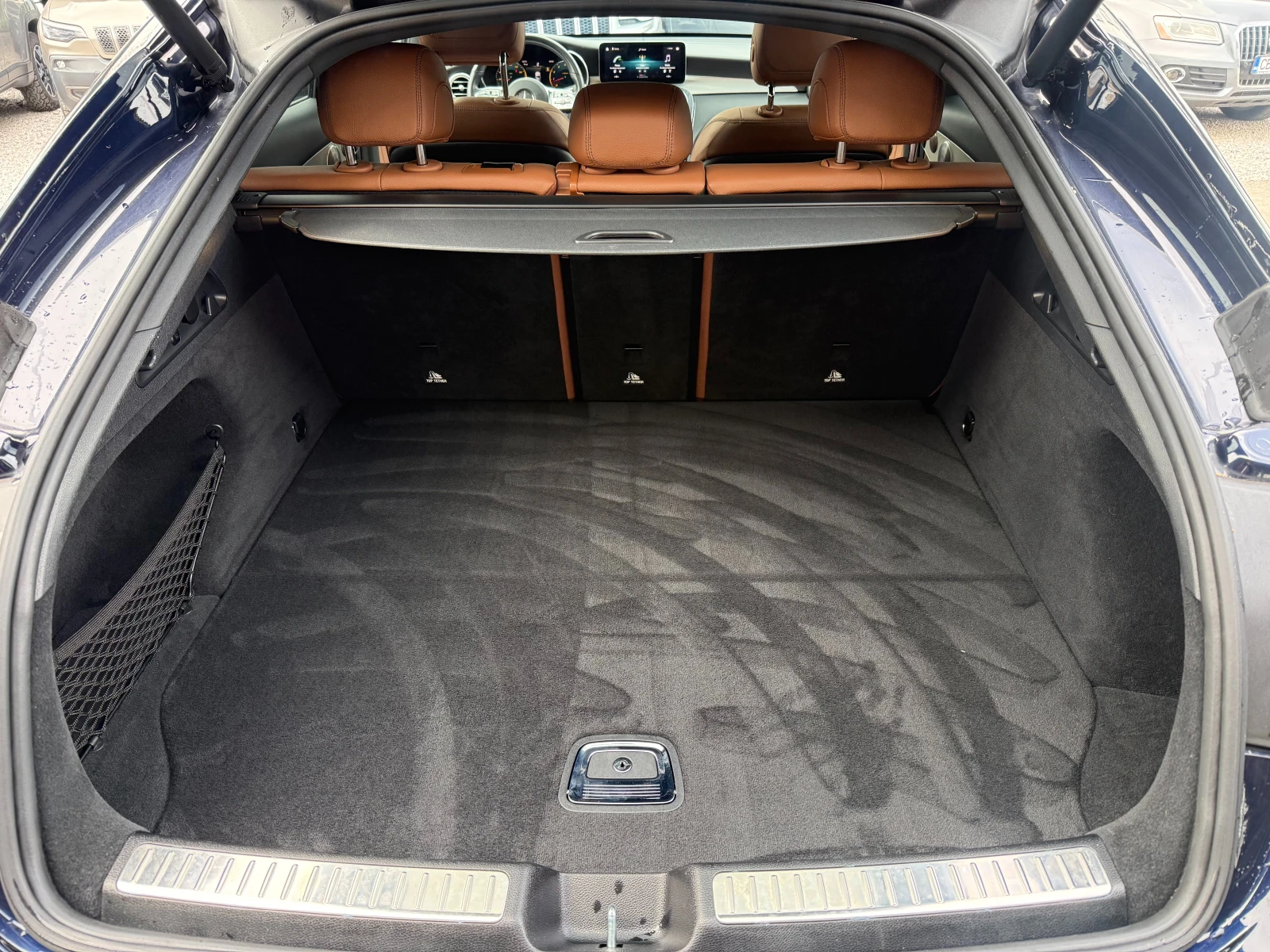 Mercedes-Benz GLC 300 AMG-LINE, 4MATIC, снимка 17 - Автомобили и джипове - 54284186